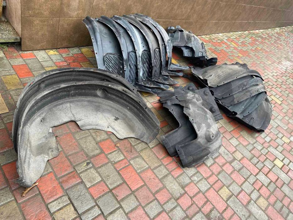 Підкрилок задній BMW X3 F25 51717213650 51717213649