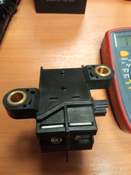 Реле батареи Ниссан лиф AEV6505A