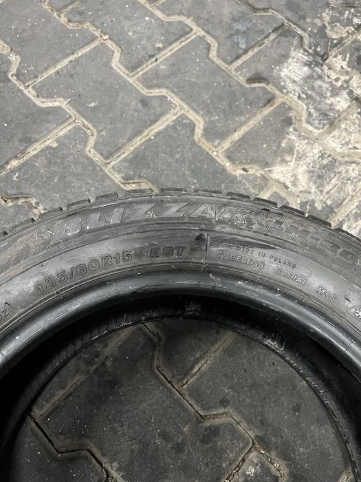 Шини,Резина,Комплект,Зима 185/60/15 88T Bridgestone Blizzak LM-30