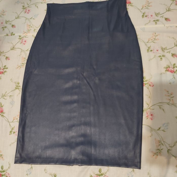 Спідниця штучна шкіряна