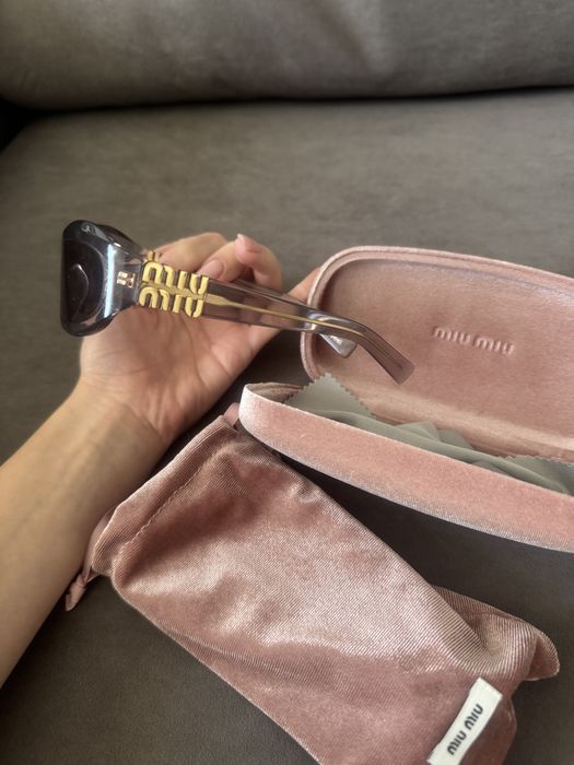 Miu miu окуляри нові