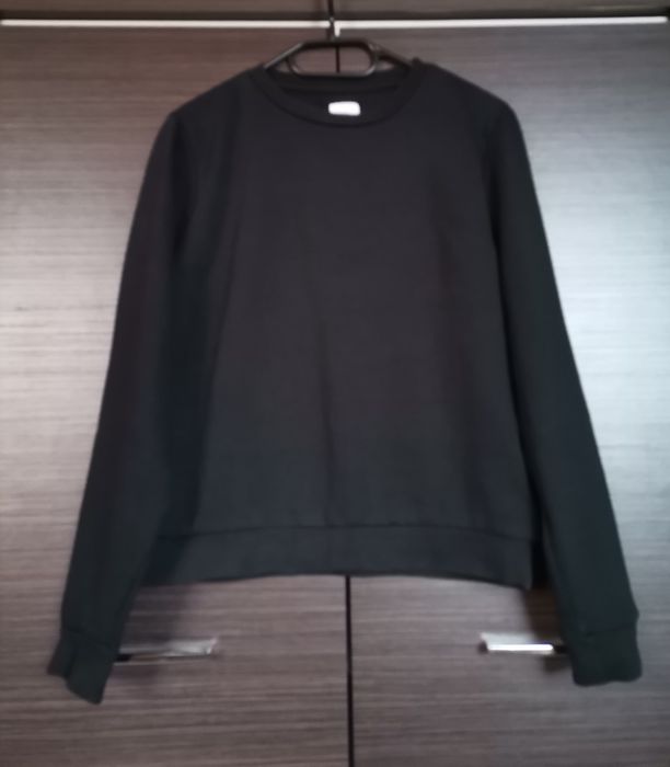 Bluza dresowa miła domieszką bawełny 50%.Rozmiar xs/s.