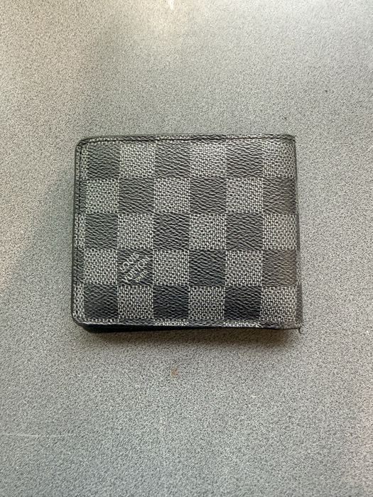 Portfel w stylu Louis Vuitton Damier Graphite – stan dobry