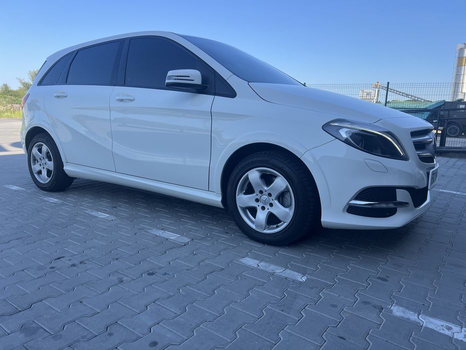 Mercedes B 250 електро 2015 31 kwt