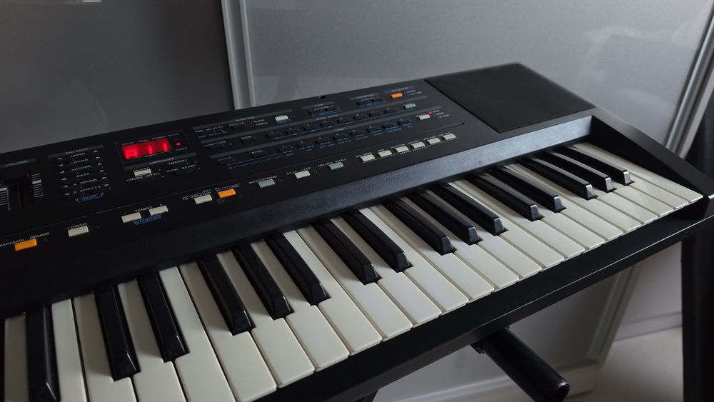 ROLAND E-15 - Legenda lat 90 Keyboard aranger syntezator fajny stan