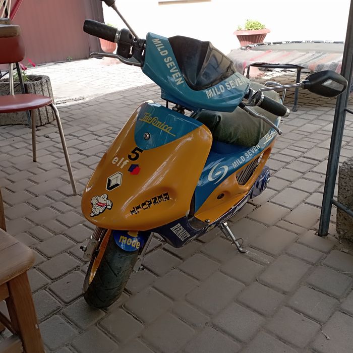 Детский скутер минибайк