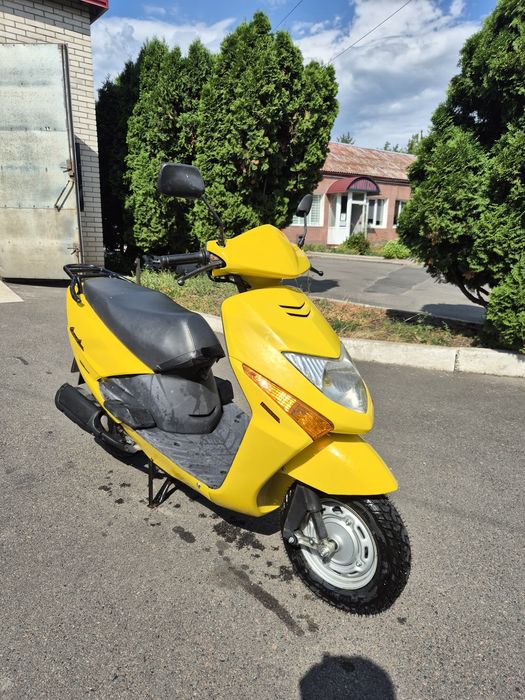 Honda Lead Scv 100