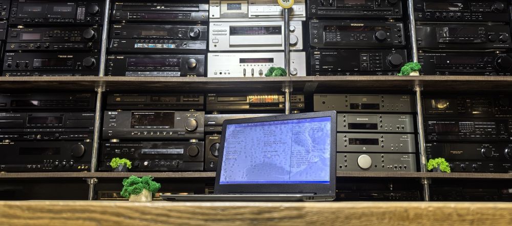 Ноутбук Medion E6416/i3-5010U/Ram 4Gb/HDD No/Дефект