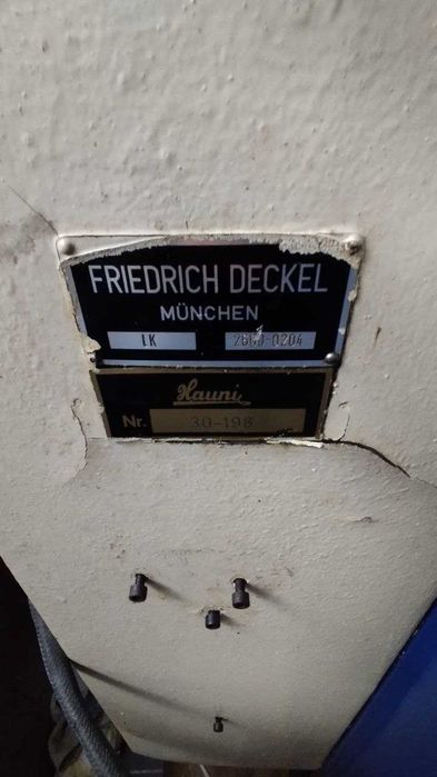 Fresadora Universal Deckel (Usada) c/ Ferramenta