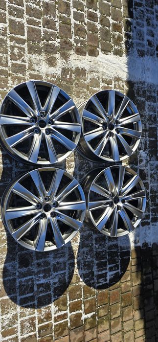 Komplet felg 19" nowy wzór mazda 6  stan bdb