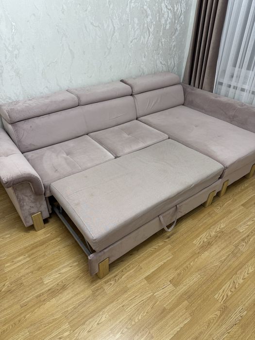 Диван для вітальні залу 275 на 165 Ліжко Розкладний