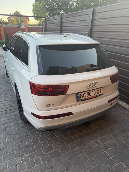 Audi q7 ауді q7.