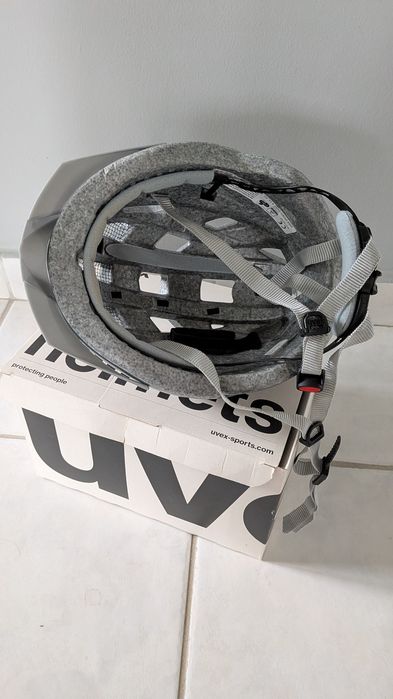 Kask rowerowy UVEX