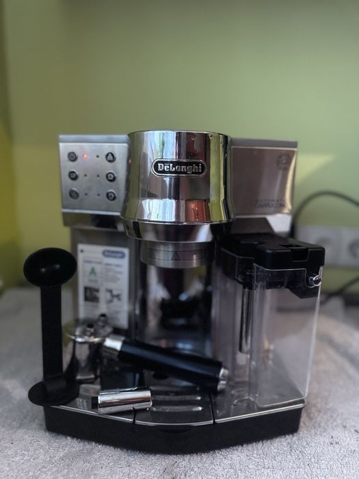 Ekspres kolbowy Delonghi EC.850 M