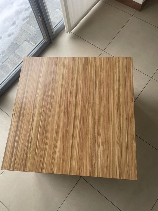 Solidny stolik kawowy – bardzo dobry stan