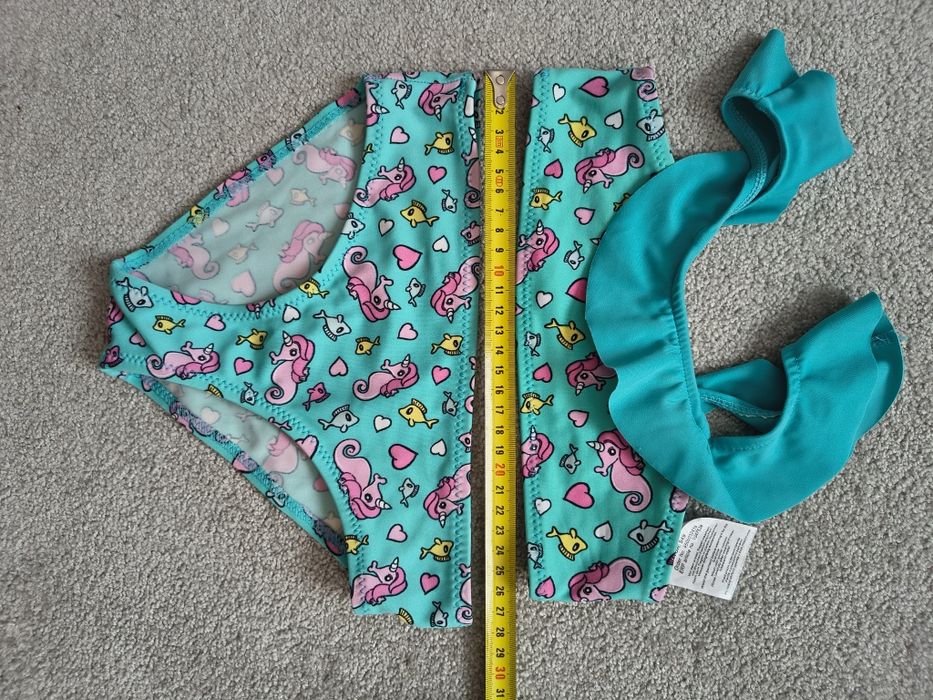 Bikini 110/116 + gratis