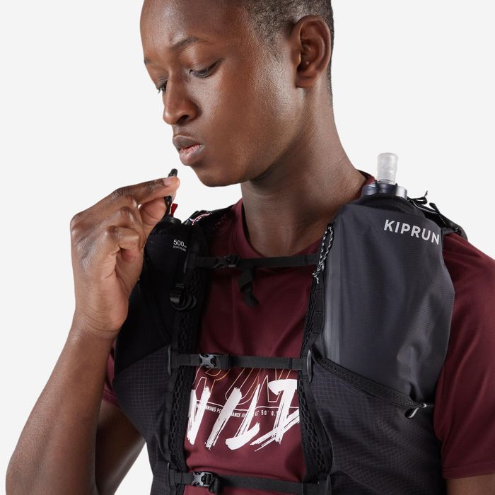 Mochila de Trail Running 15L + Bolsa de Água 2L Incluída Unissexo 900