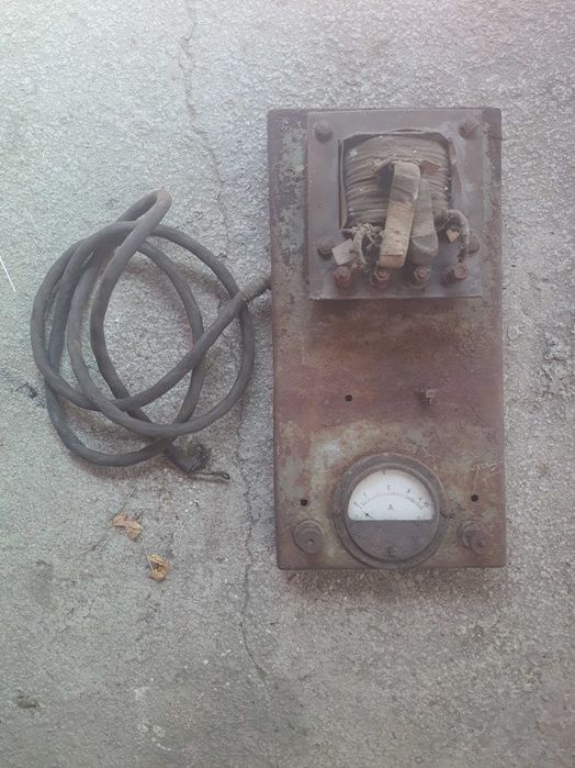 Зарядное Срочно продам