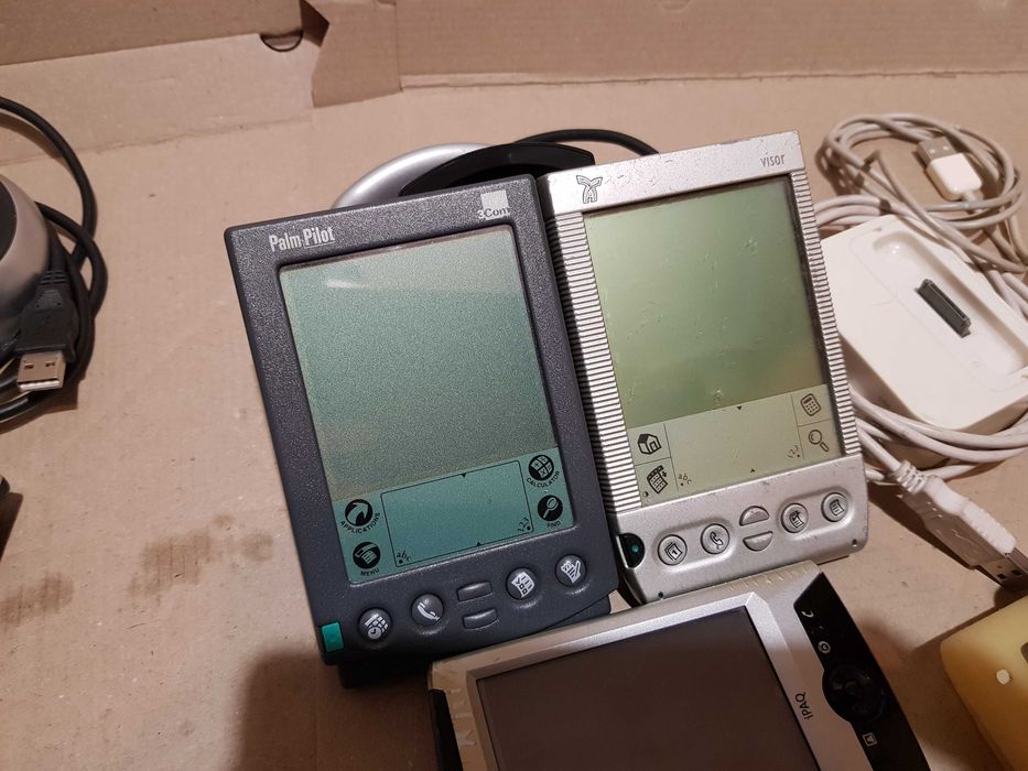 Мини ПК наладонник всё вместе