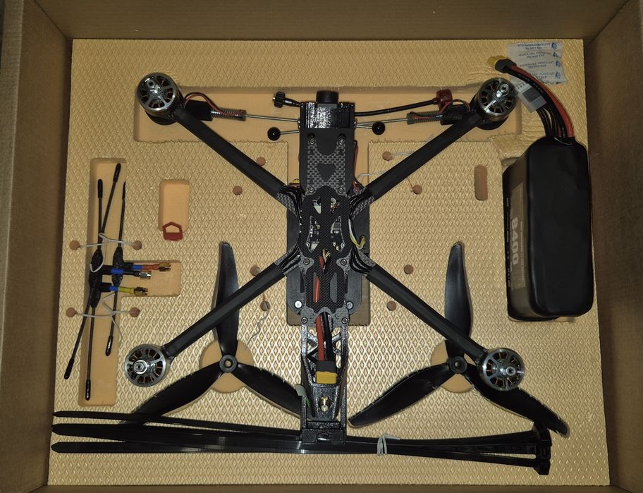 Новий Fpv 8" дрон (F405 / Termal Cam Caddx Eclipse 002 / VTX 2.5W / CRSF)