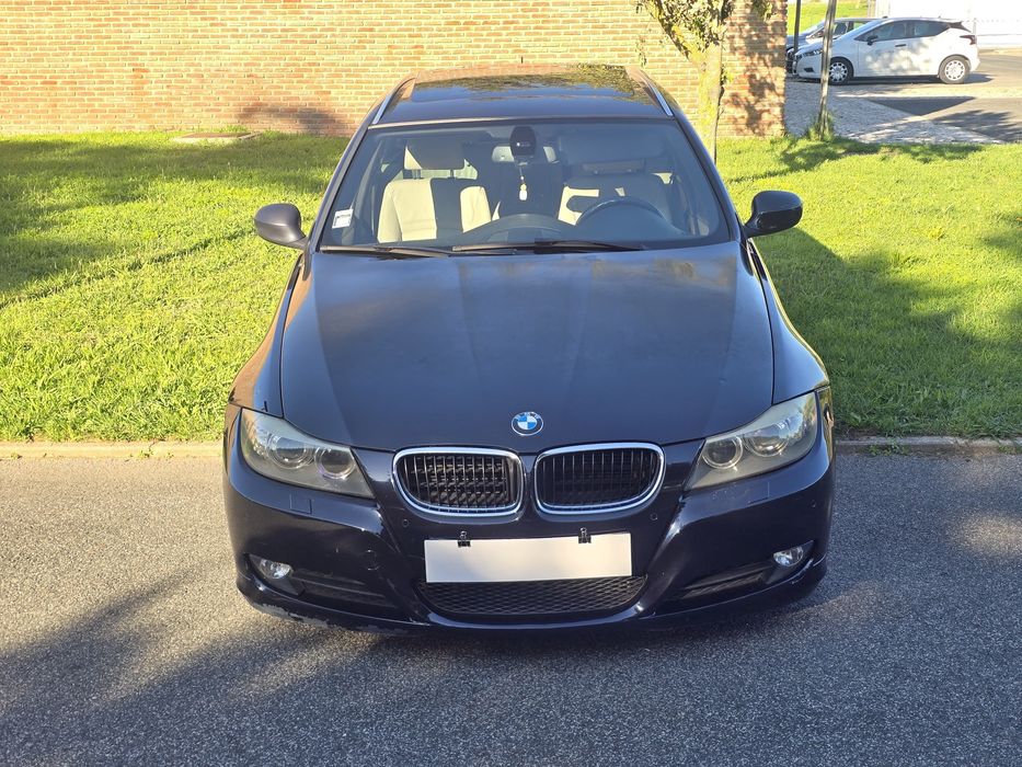 Bmw 320d Touring Lci Ano 2012 — photo 2