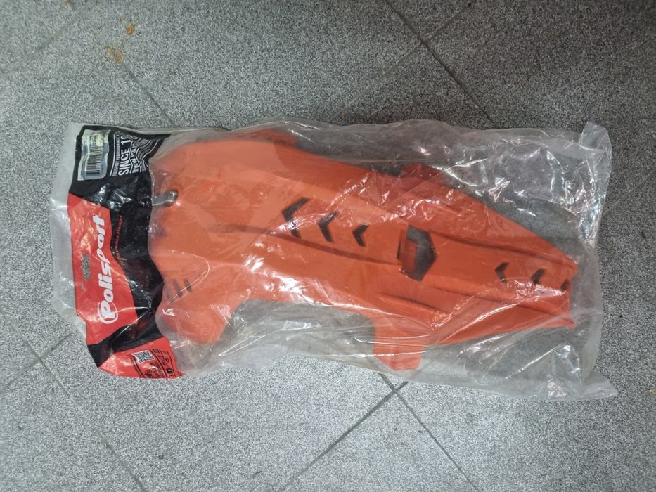 Kit plásticos e proteções Polisport para KTM 2019 a 2023
