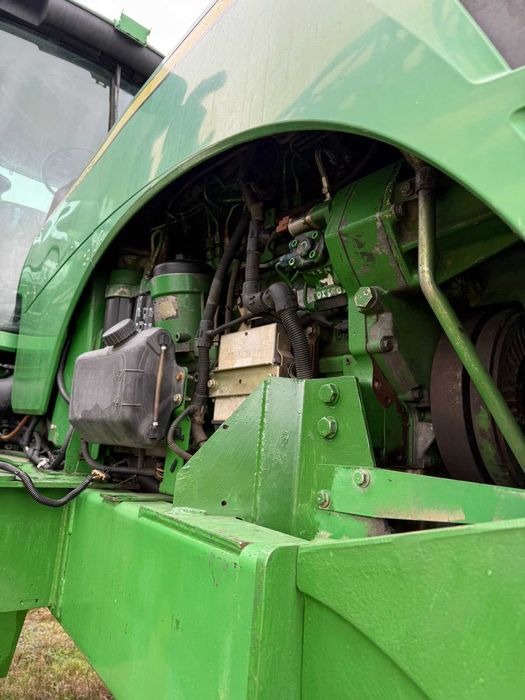 Обприскувач John Deere 4930