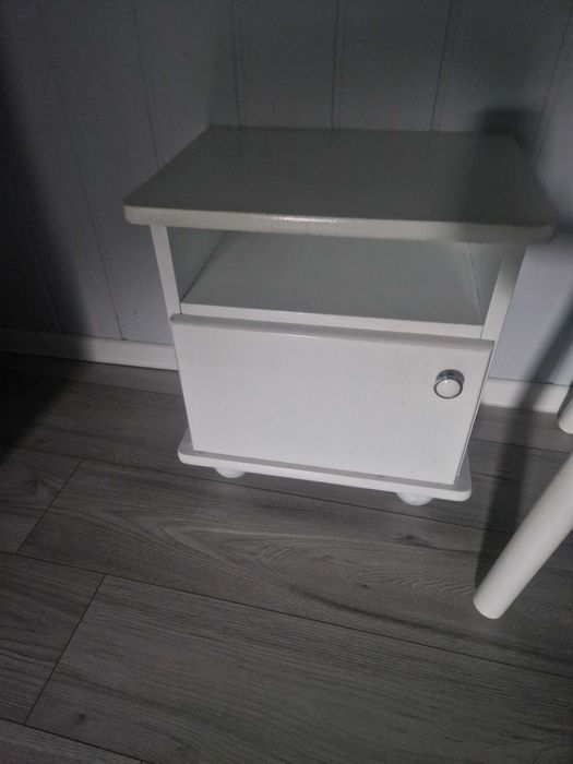 Meble dębowe białe