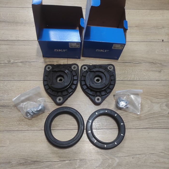 Опора амортизатора SKF  код 35606 Renault Laguna III