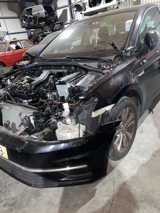 Volkswgen Golf 7.5 1.5 tsi