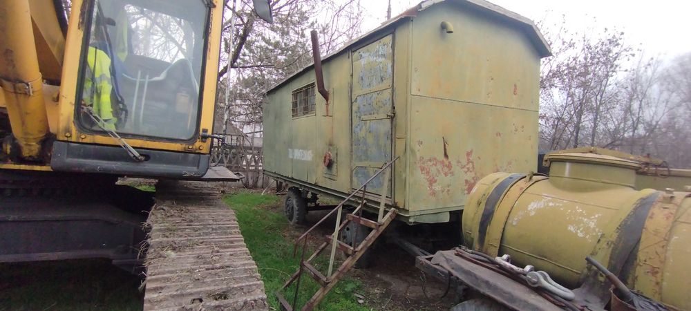 Будка, бытовка кунг