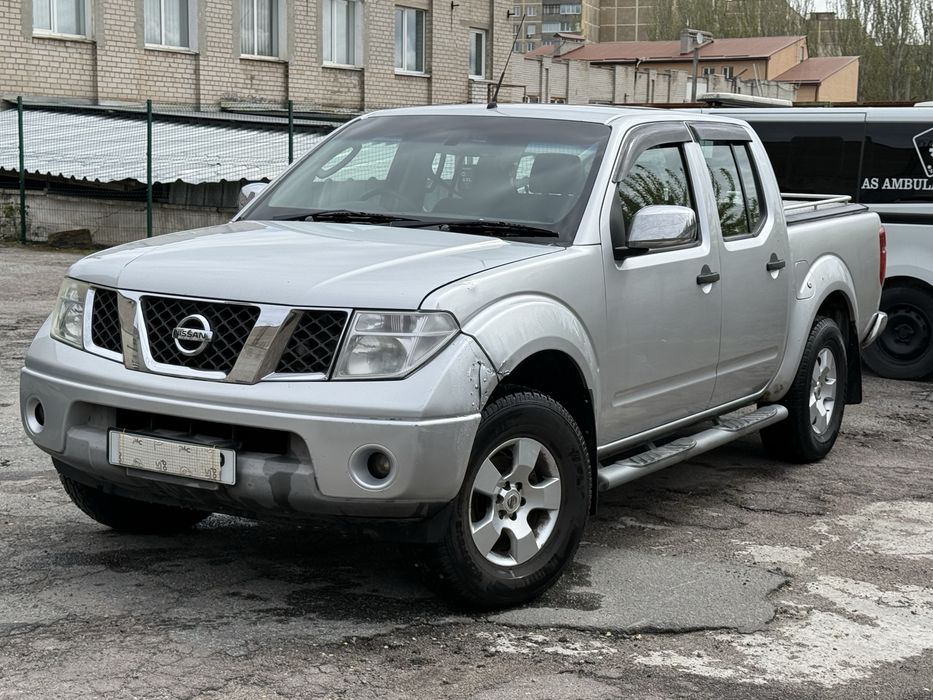 Nissan Navara D40 2.5 дизель механика 4х4