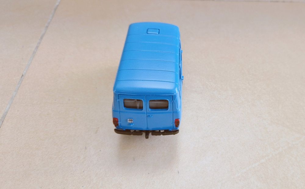 Модель автомобіля ссср 1:43, УАЗ 452 Буханка