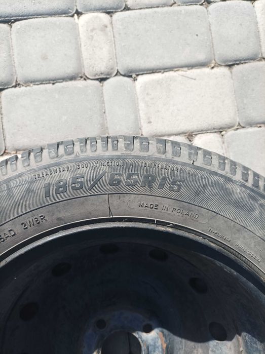 колесо з диском з гумою 185/65/r15