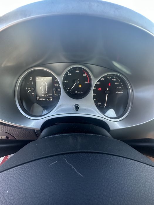 SEAT Leon — fotografia 8