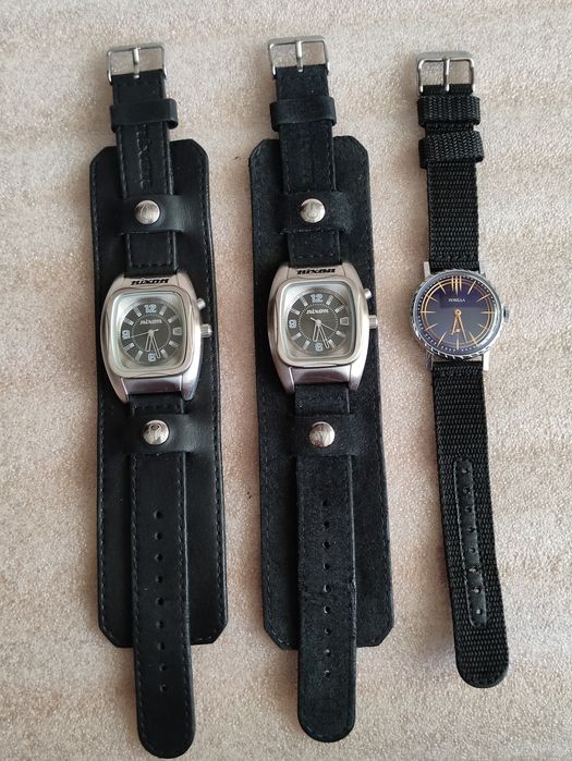 Часы Nixon Rocker