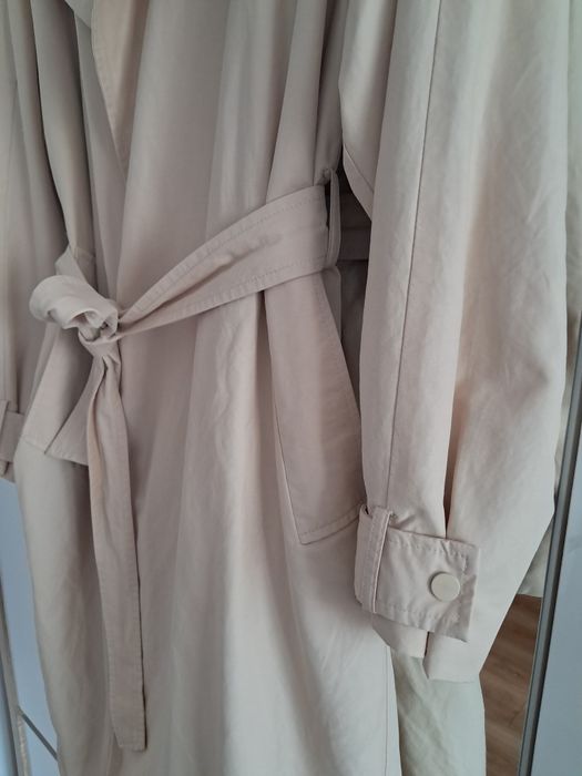 Płaszcz trench coat Reserved beżowy 36