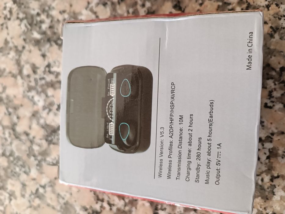 Phones bluetooth Novos com caixa power bank. Preco FINAL