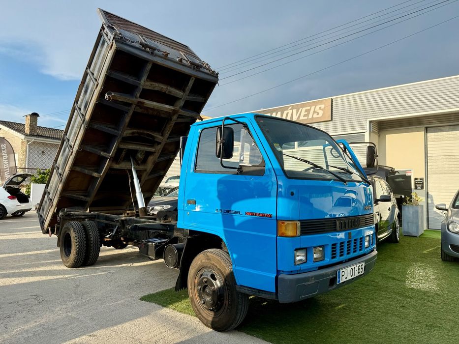 Bedford NKR 3.3 diesel Ligeira BÁSCULA TRIBASCULANTE