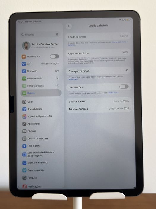 iPad Air 11-inch (M3) Wi-Fi + Cellular 125 GB Space Gray