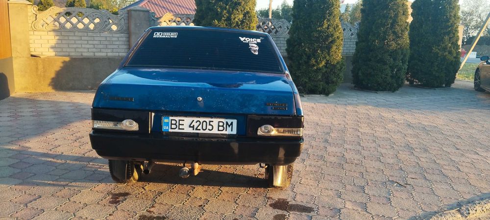 Автомобіль ВАЗ 21099