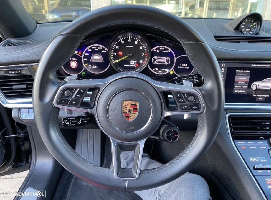 Porsche panamera 4 híbrido