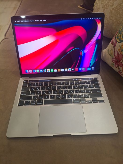 MacBook Pro 2020р.в.Quad Core i7/32/2000 акумулятор новий