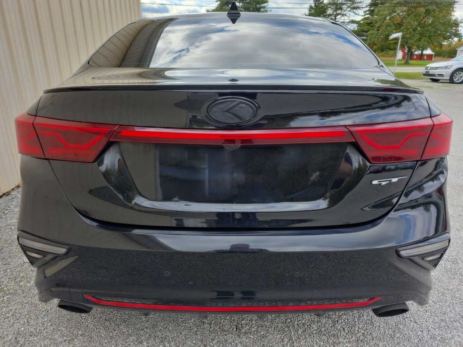 Kia Forte GT      2021