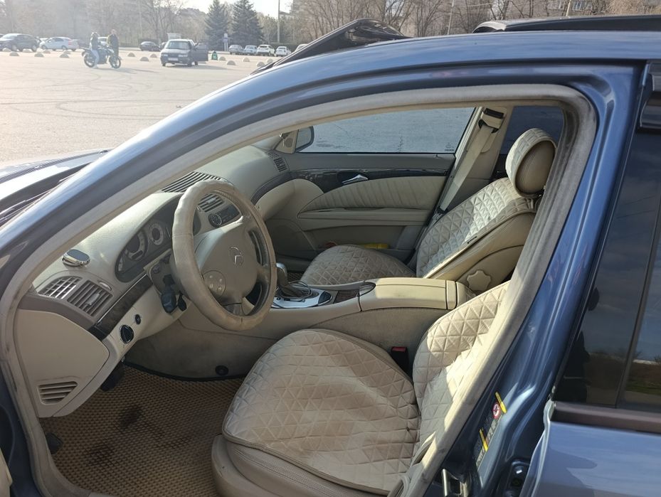 Продам Мерседес Е класу W211