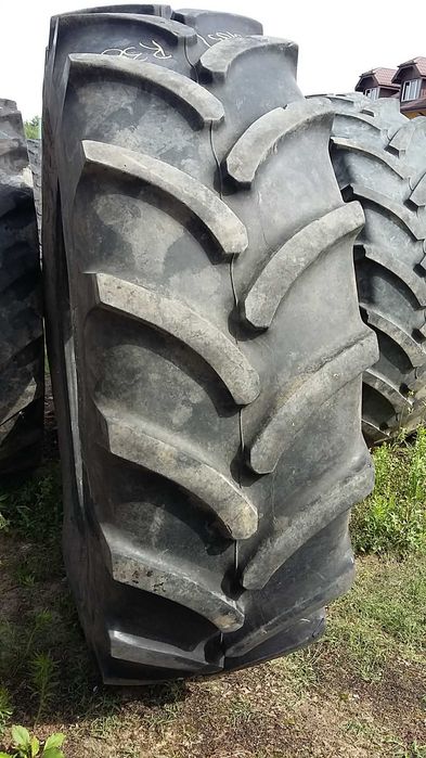 Opona 520/85R38 Firestone stan bdb opony rolnicze