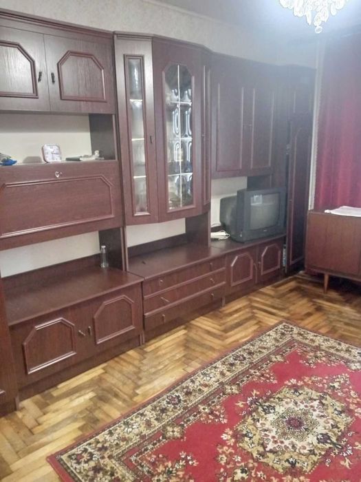 Здається кімната довгостроково