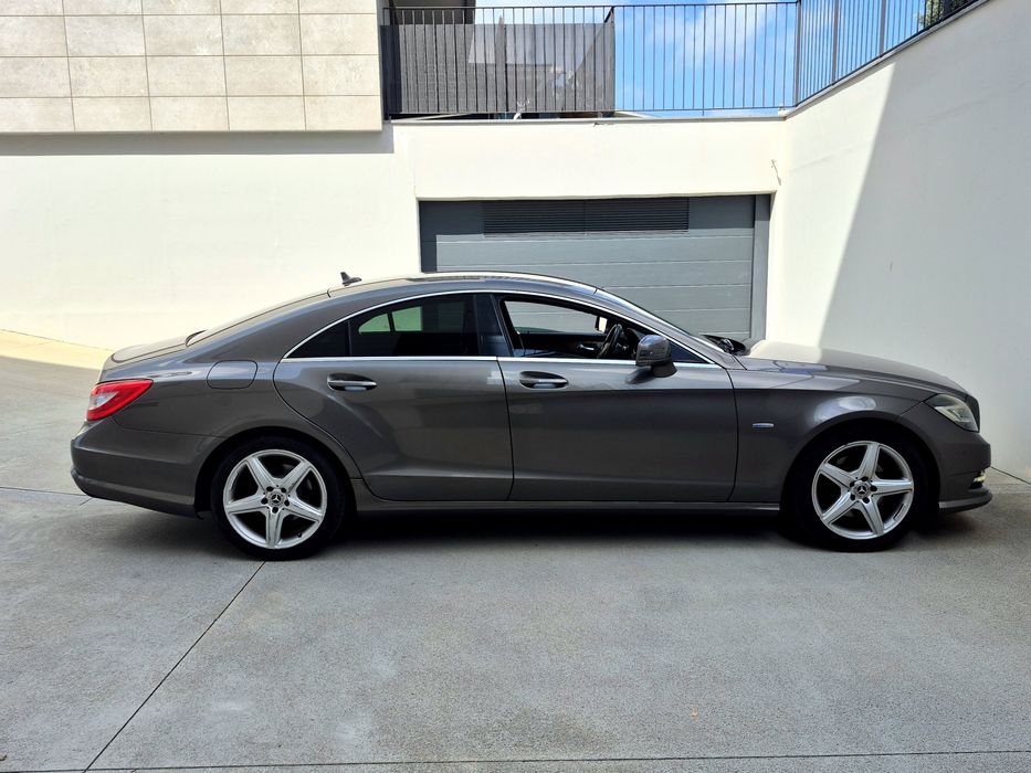 Mercedes-Benz CLS 350 — fotografia 4