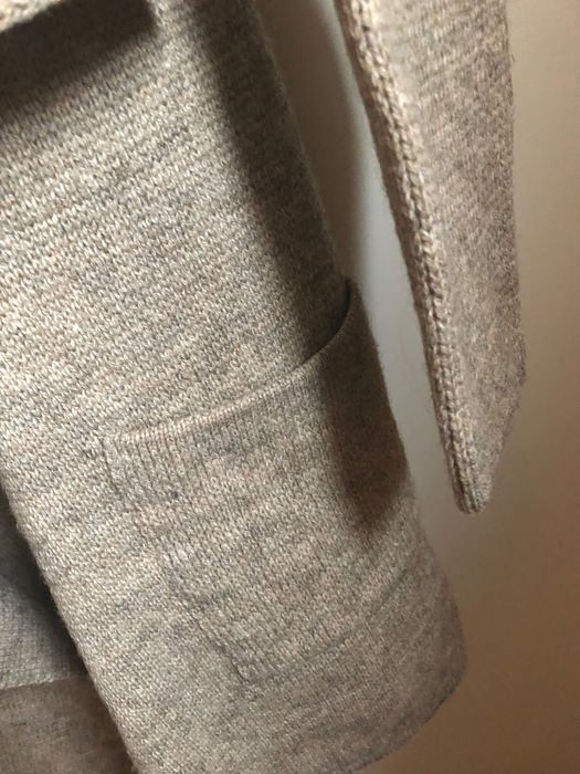 Beżowy kardigan Megi M