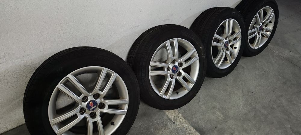 Jantes 16" SAAB com pneus